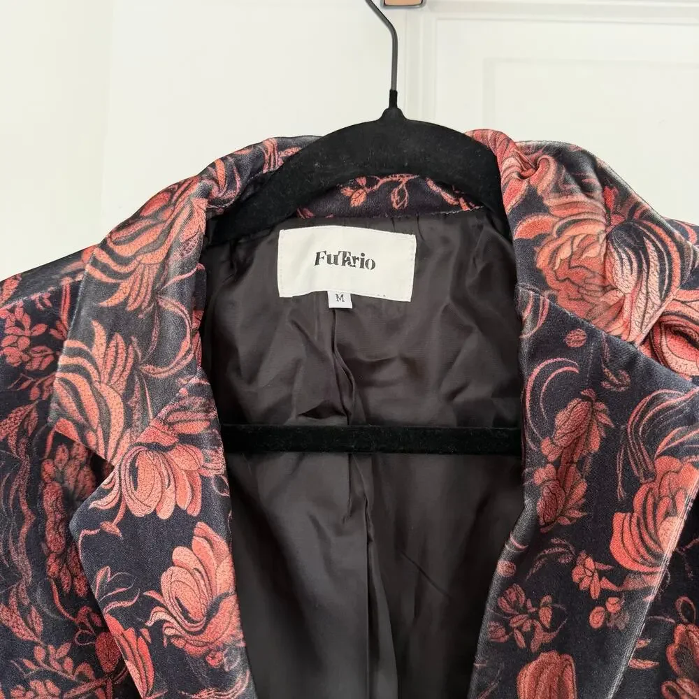 FuTario (M) Velvet Jacquard Floral Blazer Gathered Shoulders Black/Gold Buttons